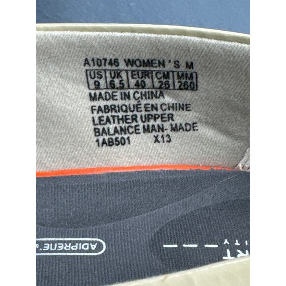 Rockport Walkability Beige Cream Patent Leather Comfort Pump Heel Women 9 - Picture 7 of 7